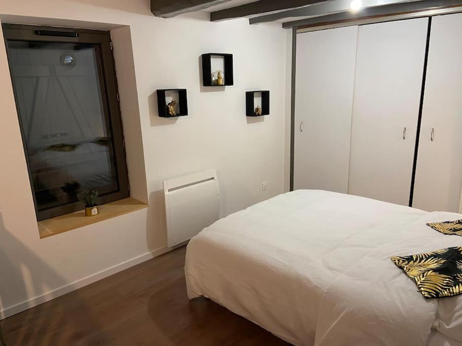 Ferienwohnung La Maisonnette Du Chateau Alençon Exterior foto