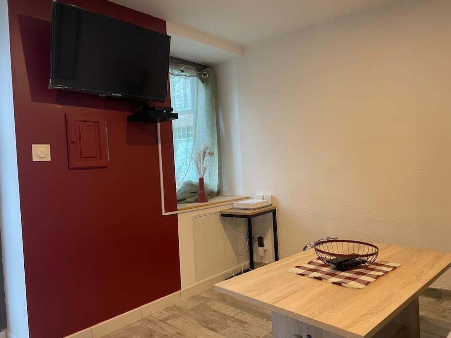 Ferienwohnung La Maisonnette Du Chateau Alençon Exterior foto